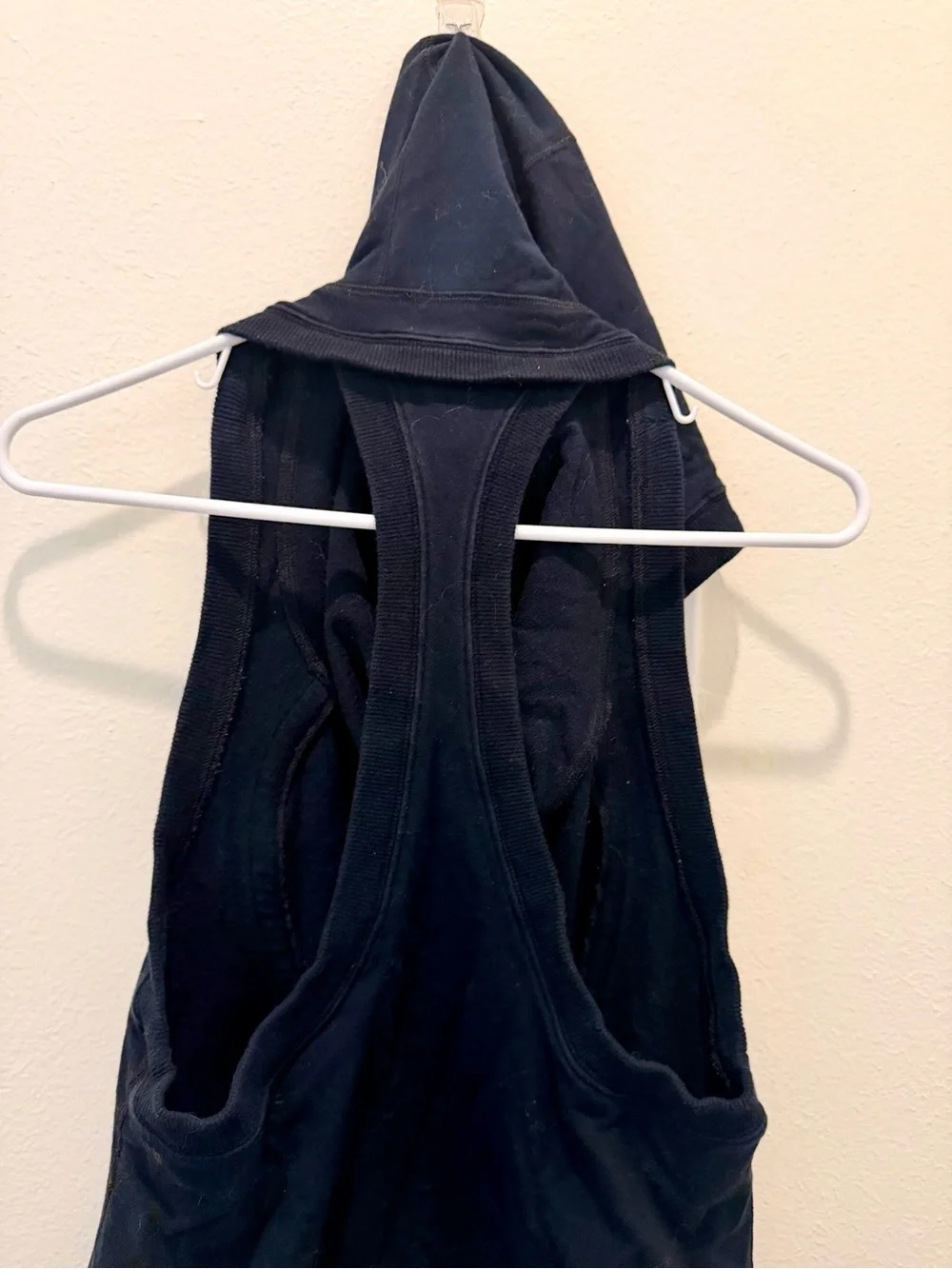 lululemon athletica Black Sleeveless Hooded Tank with White Stripe Hem